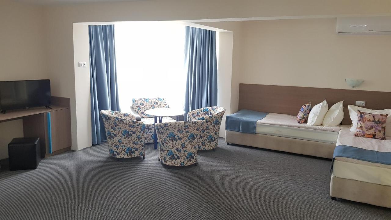 Амида Hotel Varvara  Ngoại thất bức ảnh